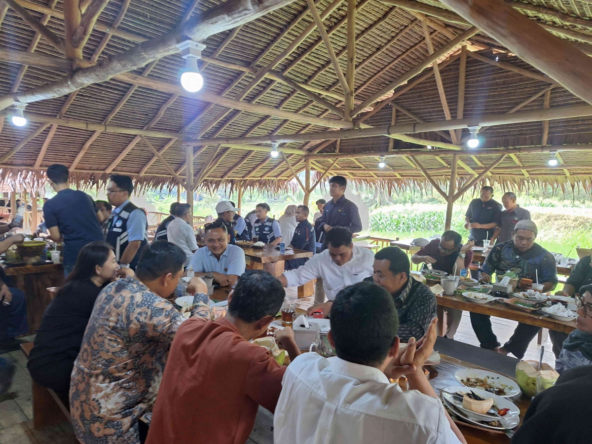 Santap Lezat di Warung Jati Sari: Rasa yang Menggugah Jiwa